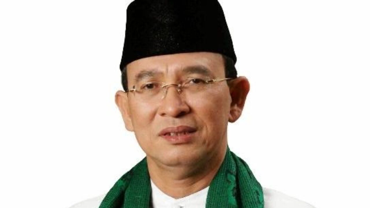 Penghormatan Terakhir Menag Nasaruddin kepada Suryadharma Ali