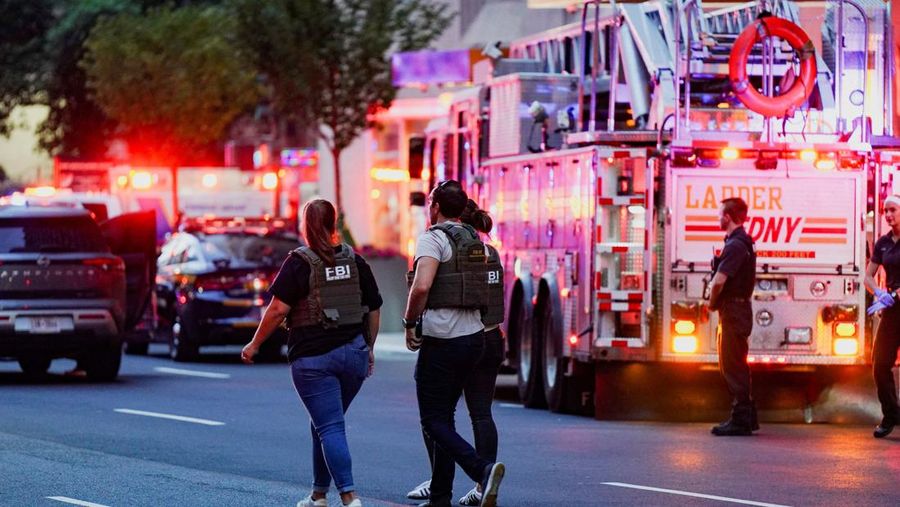 Aksi Penembakan Brutal di Midtown Manhattan Tewaskan Empat Orang