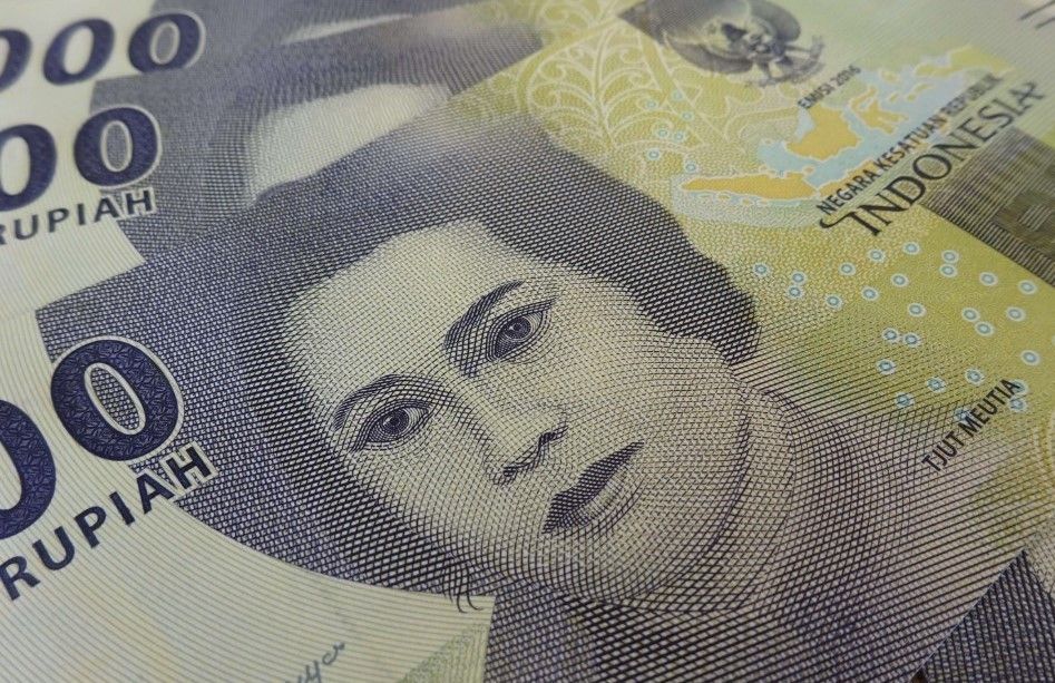 Rupiah Melemah Menuju Level Rp16.350 Saat Pasar SUN Bergairah