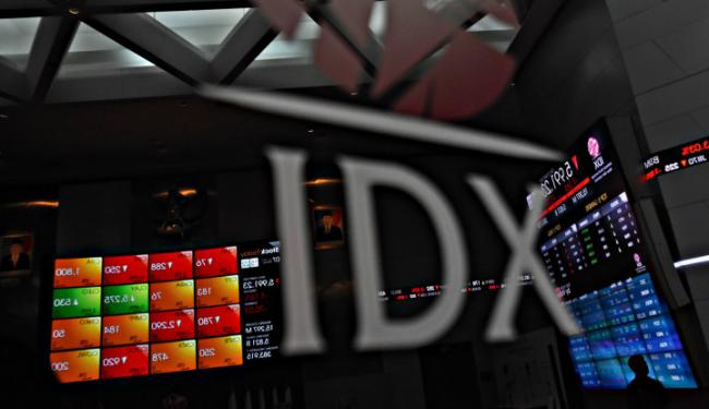 IHSG Merosot ke 7.600, Reshuffle Kabinet Guncang Kepercayaan Investor