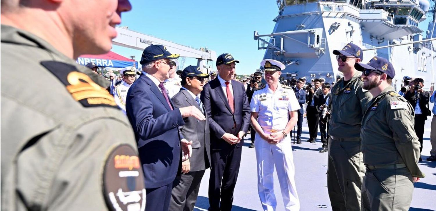 Prabowo Subianto dan Kunjungan Bersejarah ke HMAS Canberra
